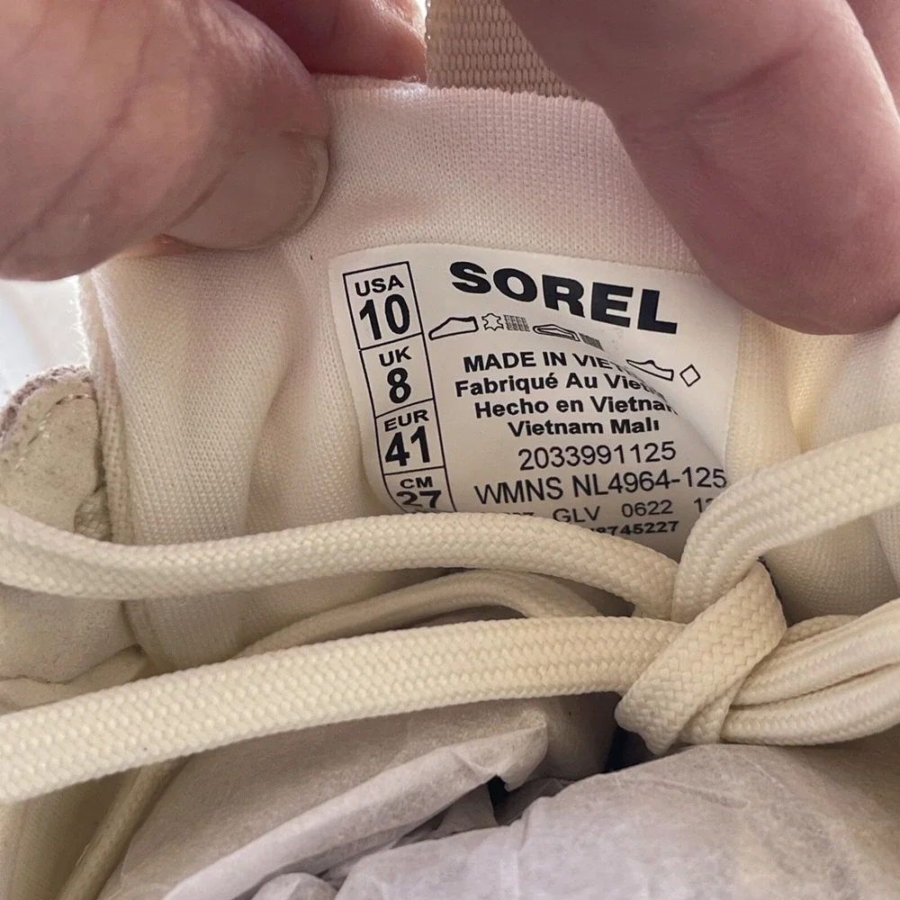 Sorel Womens Size 10 ONA 503 Low Knit Sea Salt Chalk Platform Shoes Sneakers